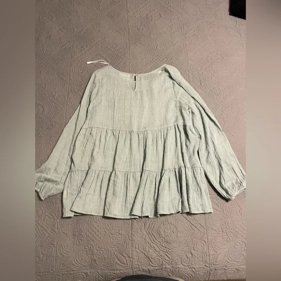 Vestique Happy Place Top - Picture 5 of 5